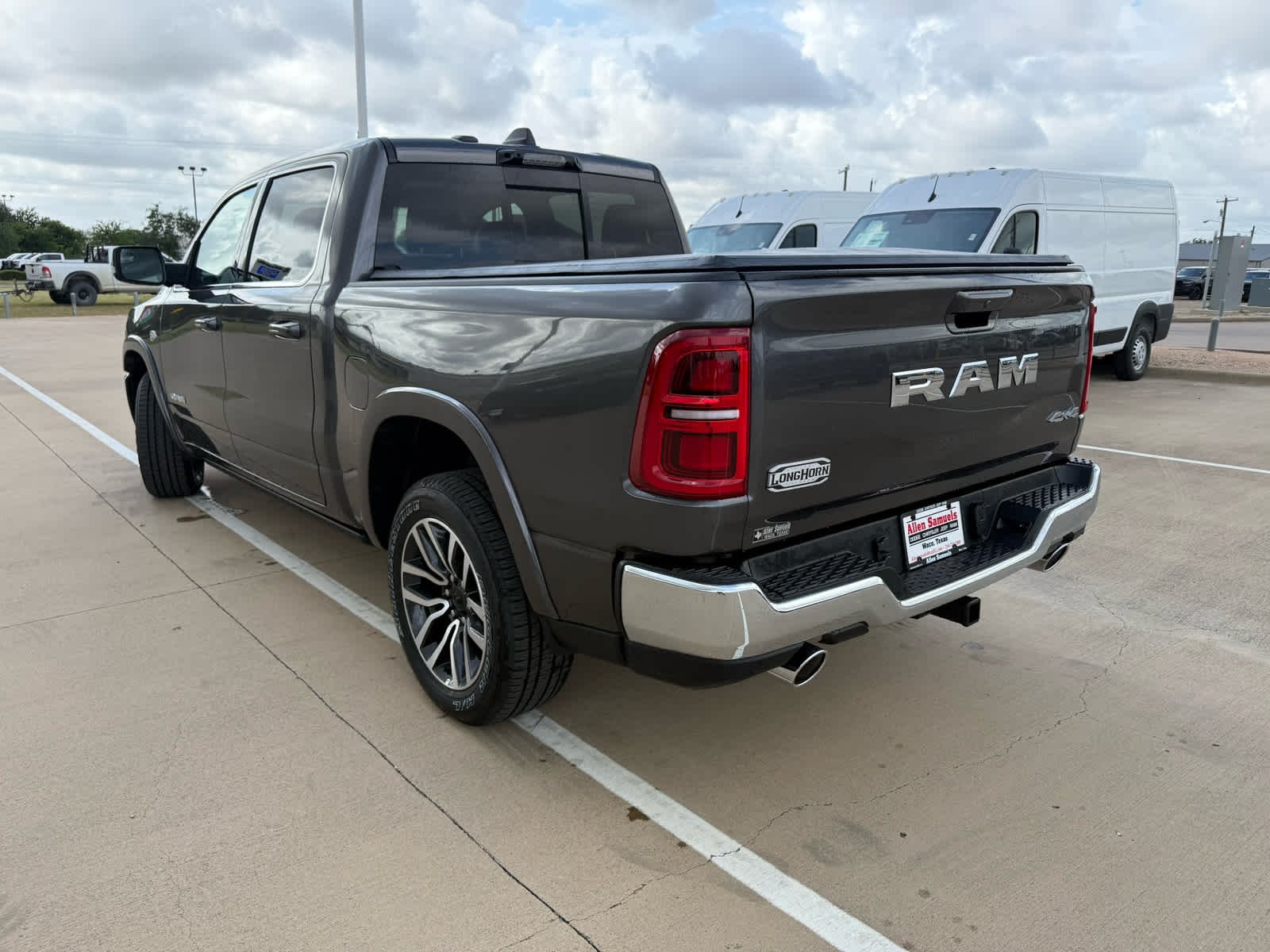 New 2026 Granite Crystal Metallic Clearcoat Ram Longhorn image 9