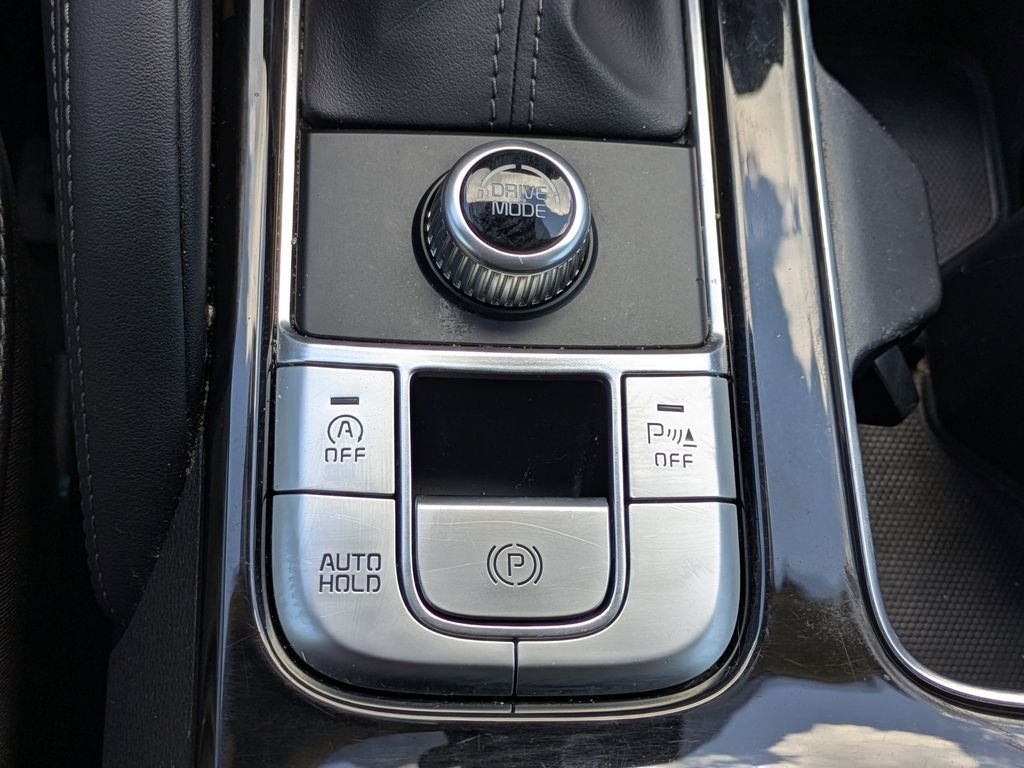 Used 2021 Gray Kia EX image 34