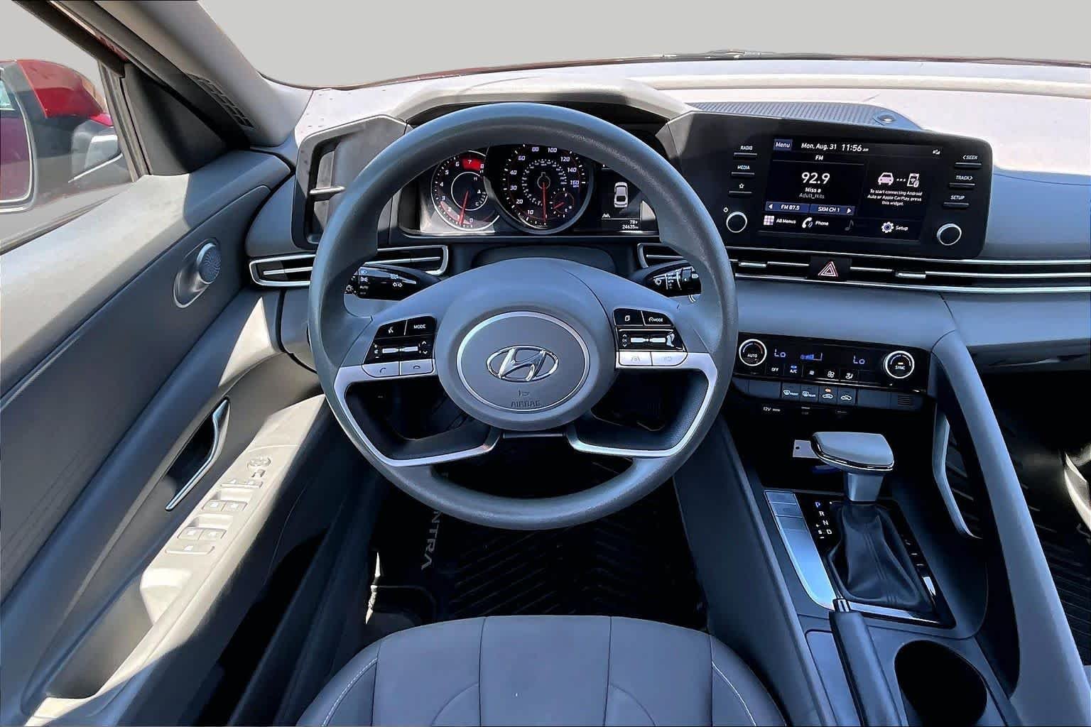 Used 2023 Ultimate Red Hyundai SEL image 6