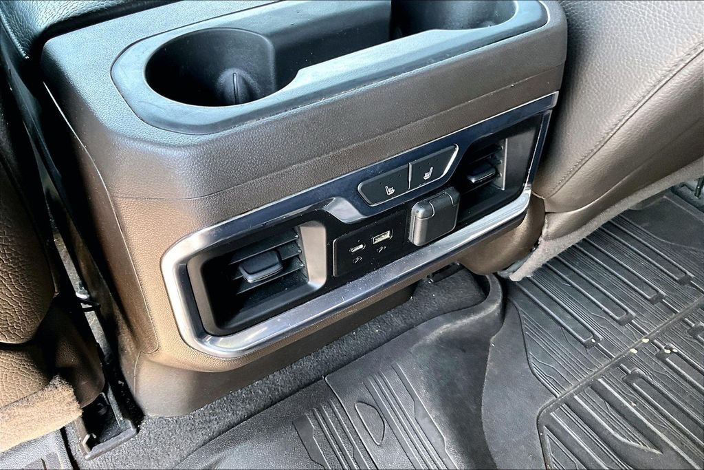Used 2020 White GMC Denali image 23