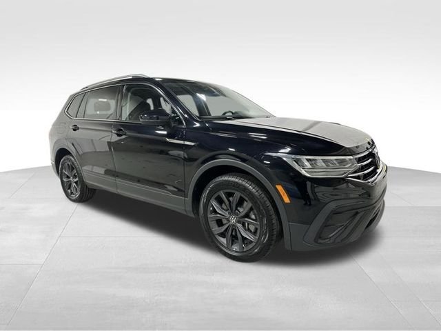 Certified Used 2024 Black Volkswagen 2.0T SE image 3