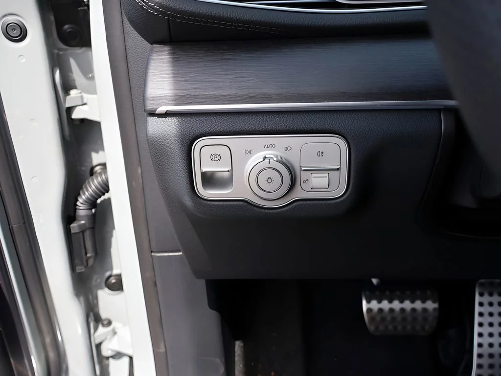 New 2026 MANUFAKTUR Alpine Grey Mercedes-Benz GLS 450 image 77