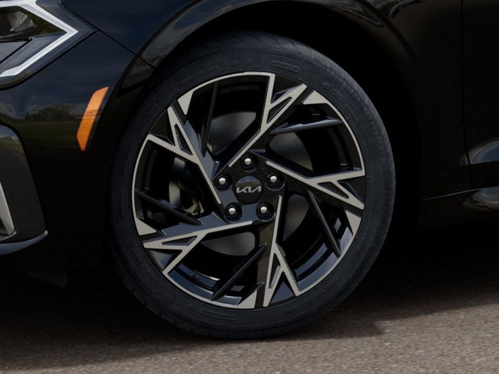 New 2027 Aurora Black Pearl Kia GT-Line image 9