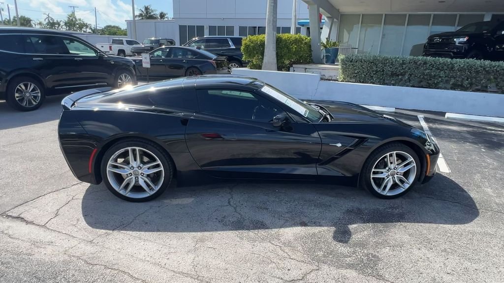 Used 2014 Black Chevrolet Z51 image 9