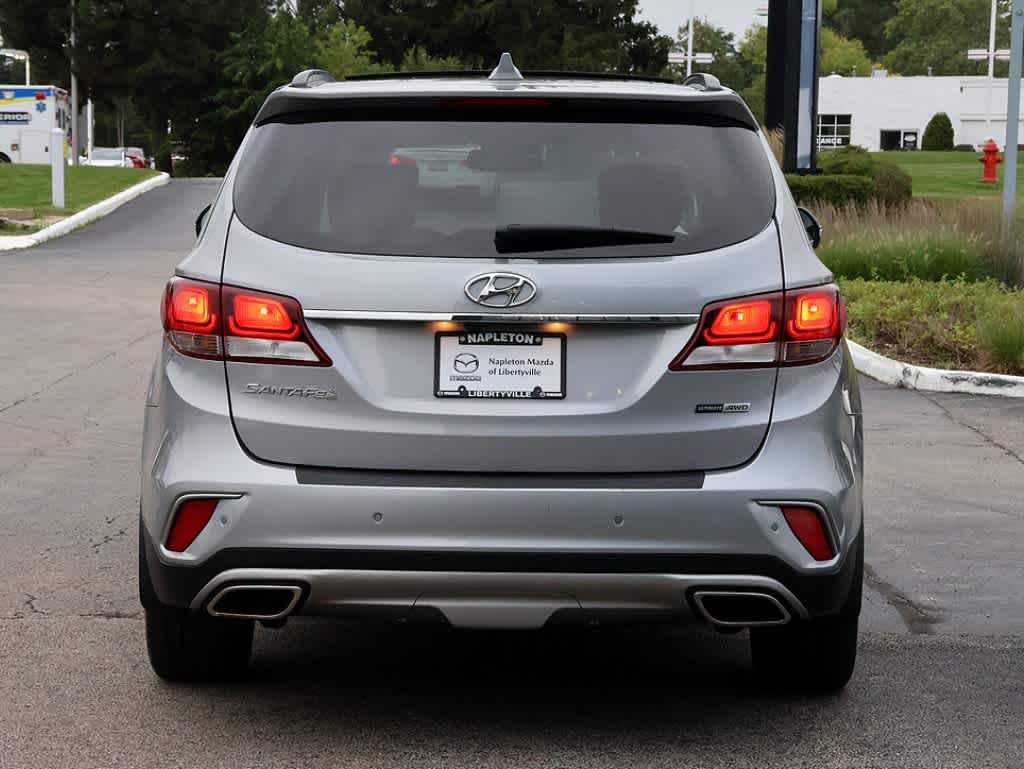 Used 2017 Iron Frost Hyundai SE Ultimate image 6