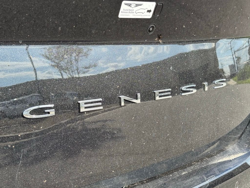 2025 GENESIS G70 Standard - Photo 14