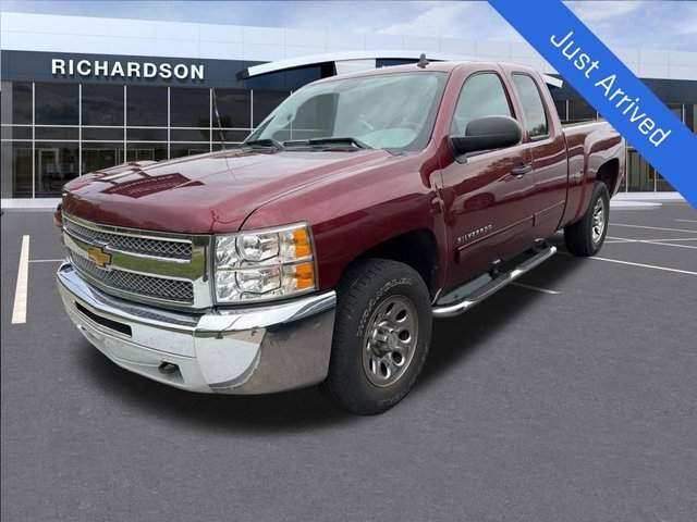 2013 Chevrolet Silverado 1500 LS 4X4 Extended Cab MWB's photo