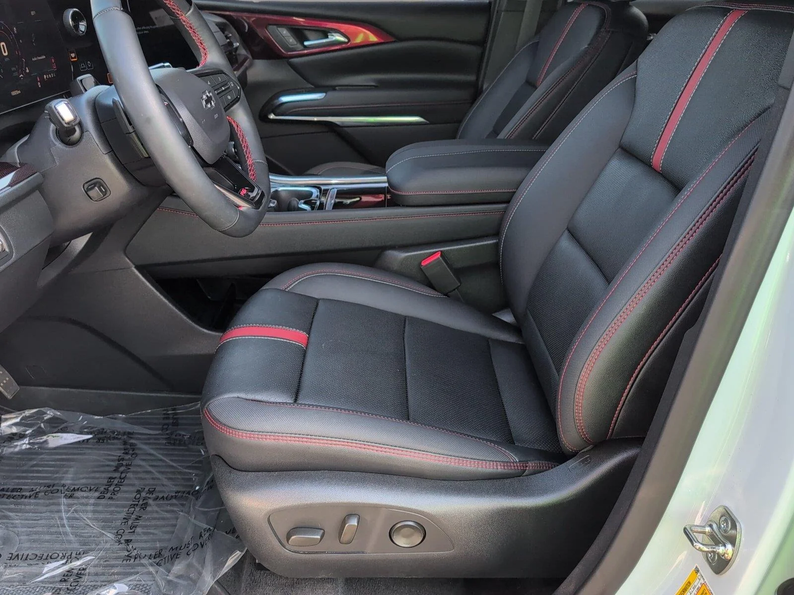 Used 2026 Polar White Tricoat Chevrolet RS image 3