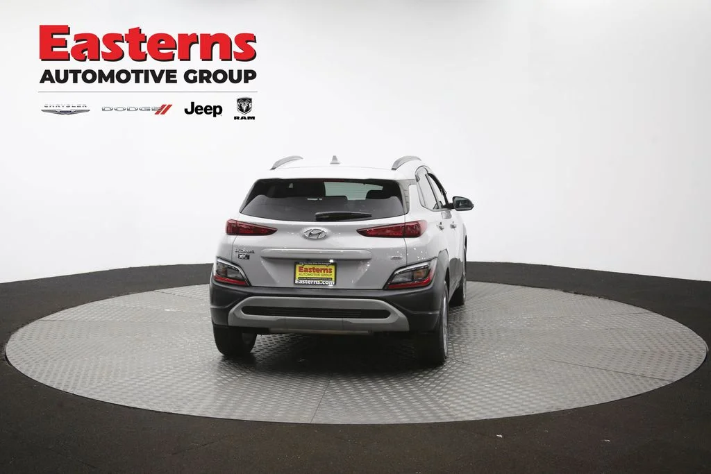Used 2022 Silver Hyundai SEL image 38