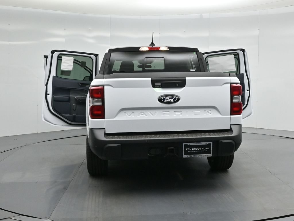 New 2026 White Ford Lariat image 33