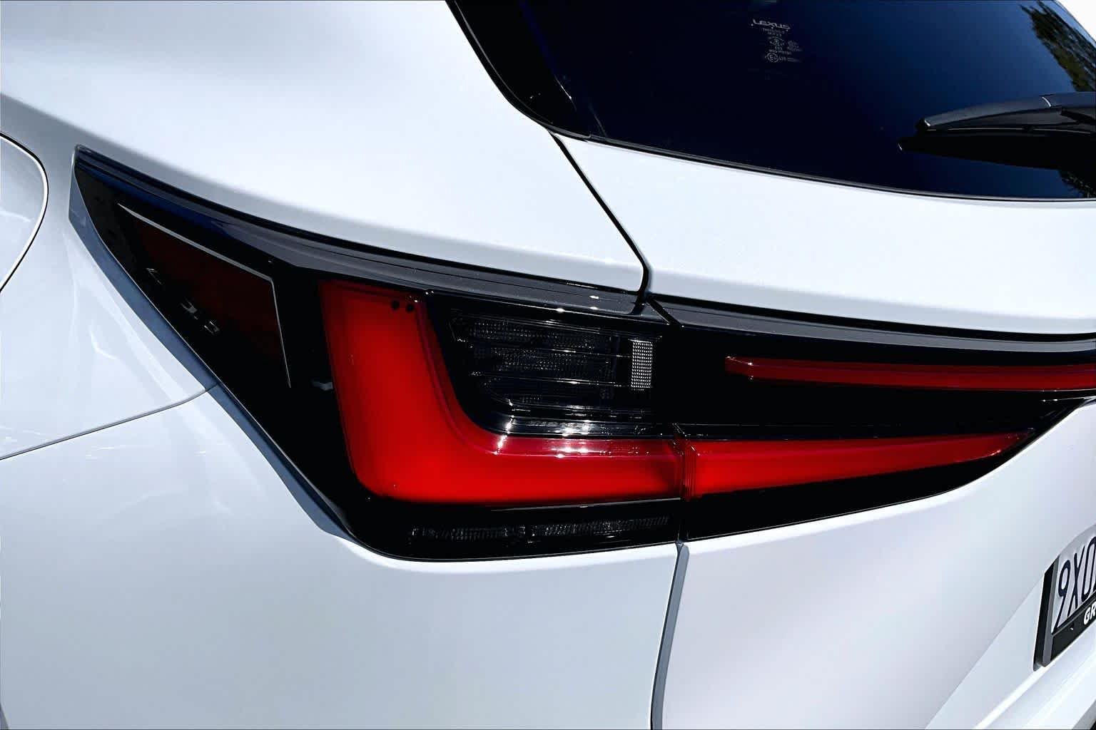 Certified Used 2026 ULTRA WHITE Lexus Premium image 27
