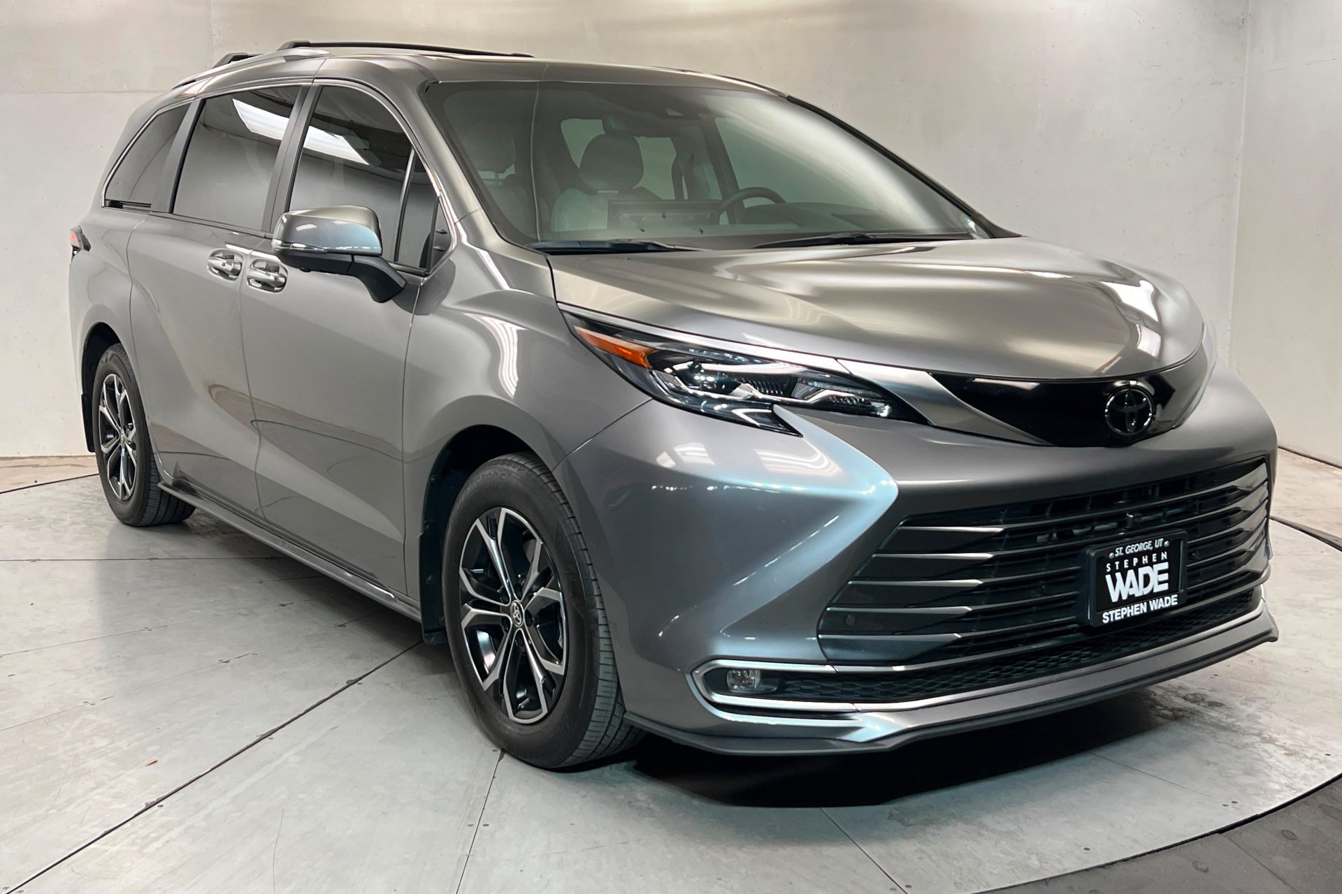 Used 2026 Gray Toyota Platinum image 8