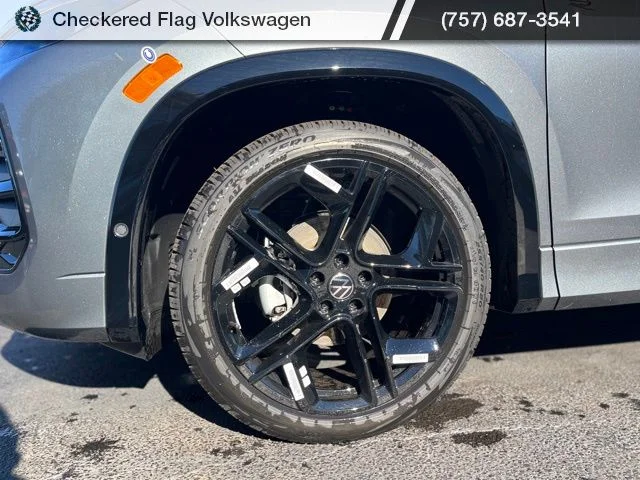 New 2026 Gray Volkswagen 2.0T SE R-Line Black image 3