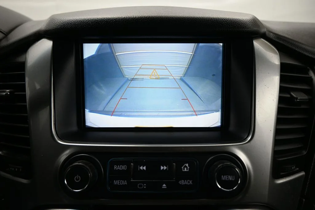 Used 2020 White Chevrolet LS image 22