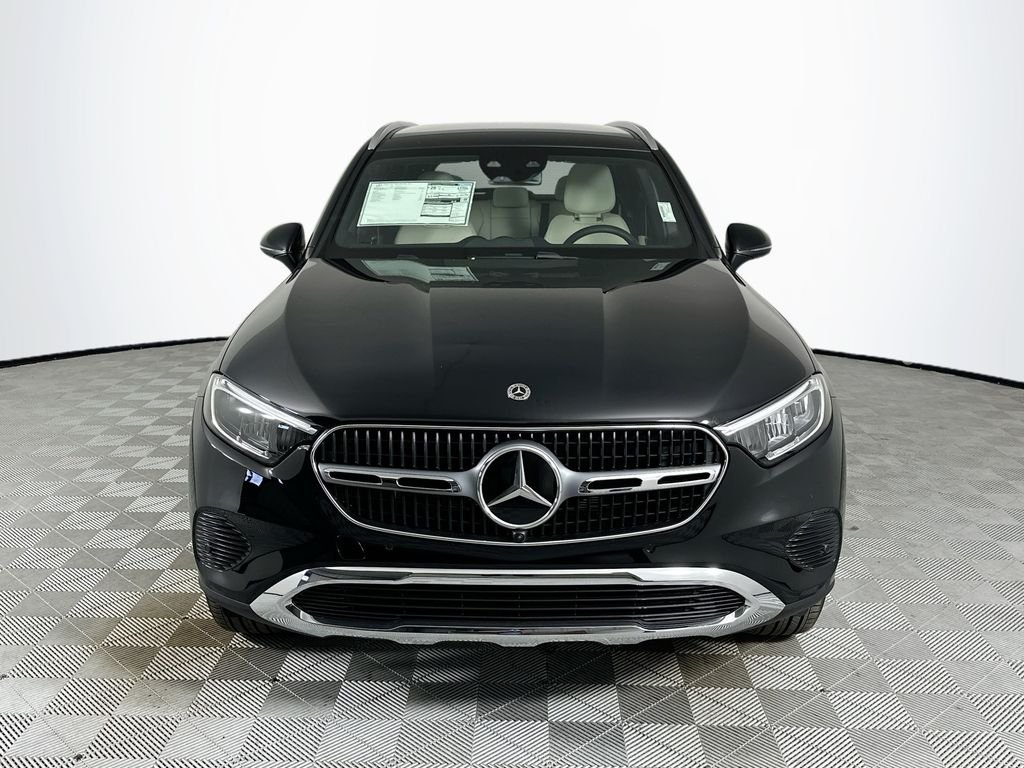 New 2026 Black Mercedes-Benz GLC 300 image 2