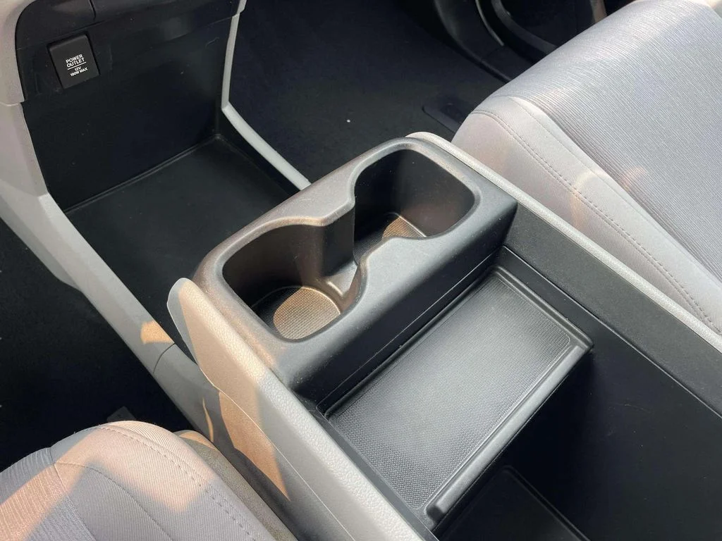Used 2019 Modern Steel Metallic Honda LX image 14