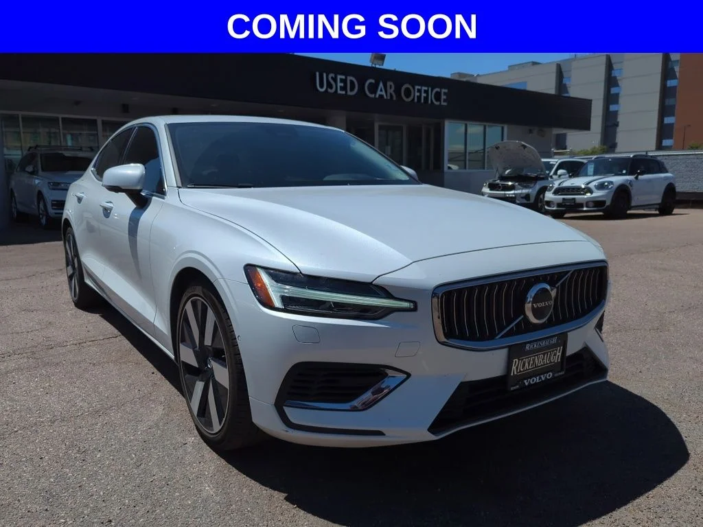 2023 Volvo S60 T8 Recharge Ultimate Bright Theme AWD's photo