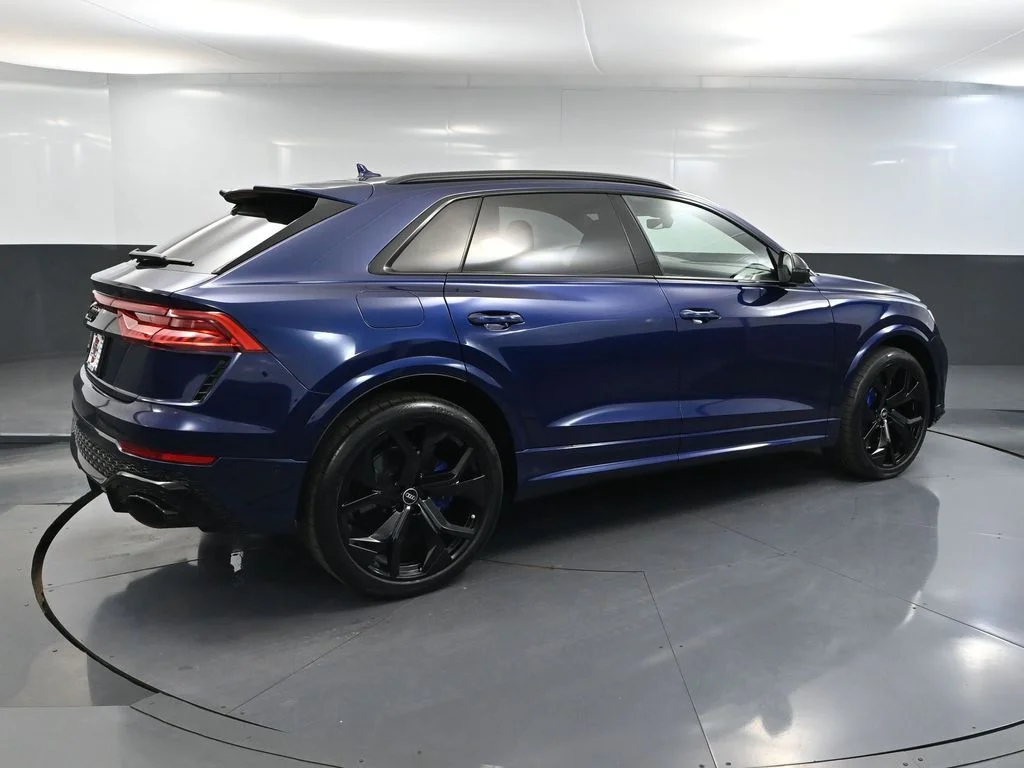 Used 2021 Blue Audi 4.0T image 6