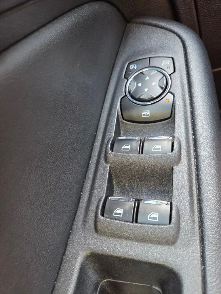 Used 2024 Black Ford SEL image 19