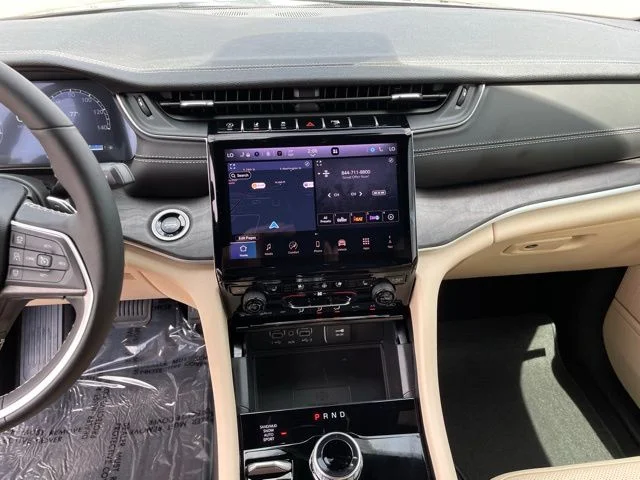 2025 Jeep Grand Cherokee L Limited - Photo 26