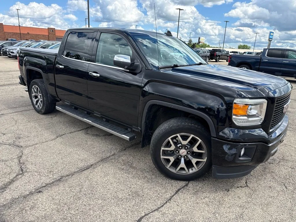 Used 2015 Black GMC SLT image 5