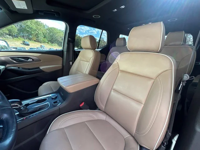 Used 2022 Beige Chevrolet Premier image 28