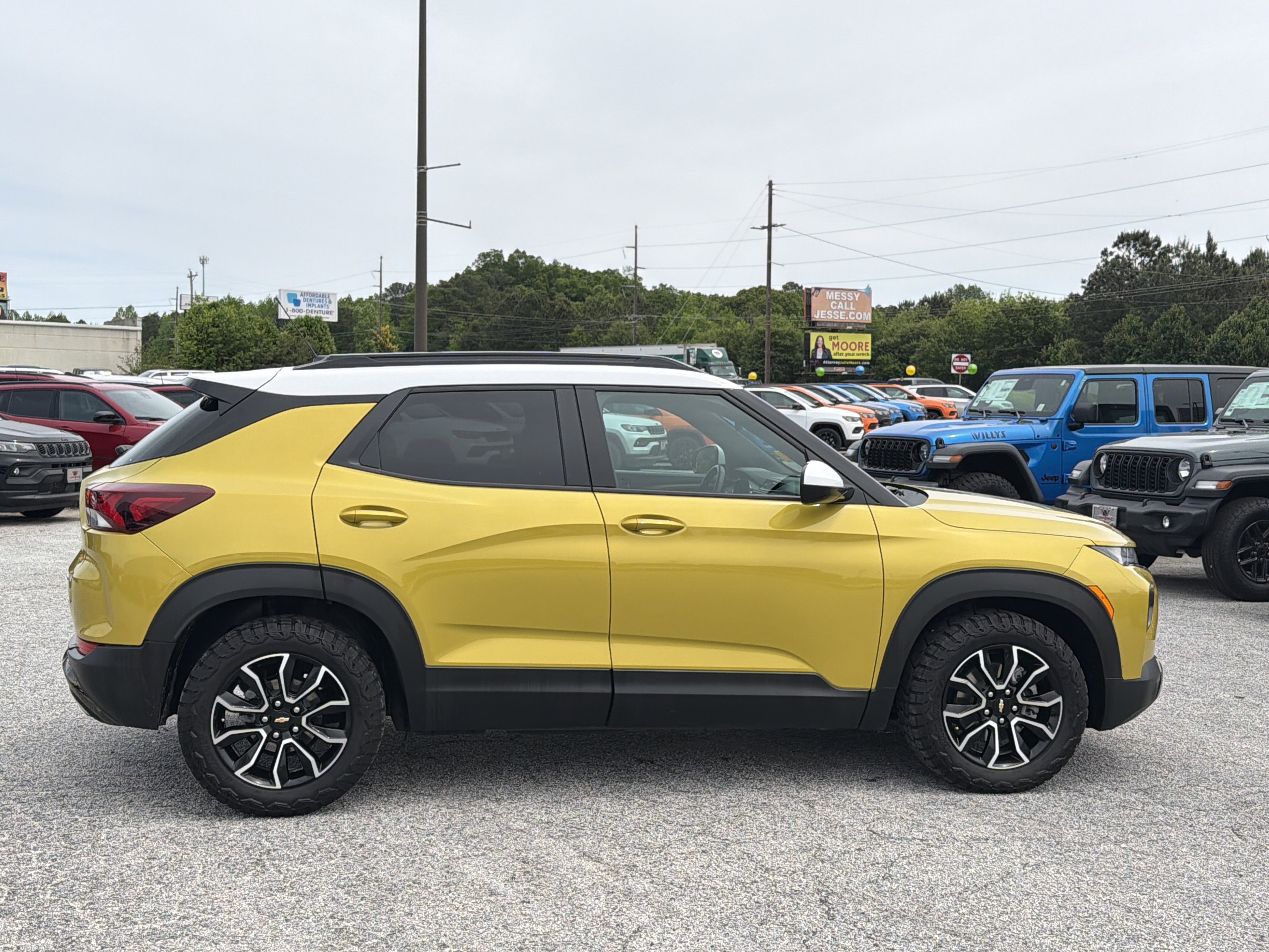 Used 2023 Nitro Yellow Metallic Chevrolet ACTIV image 9