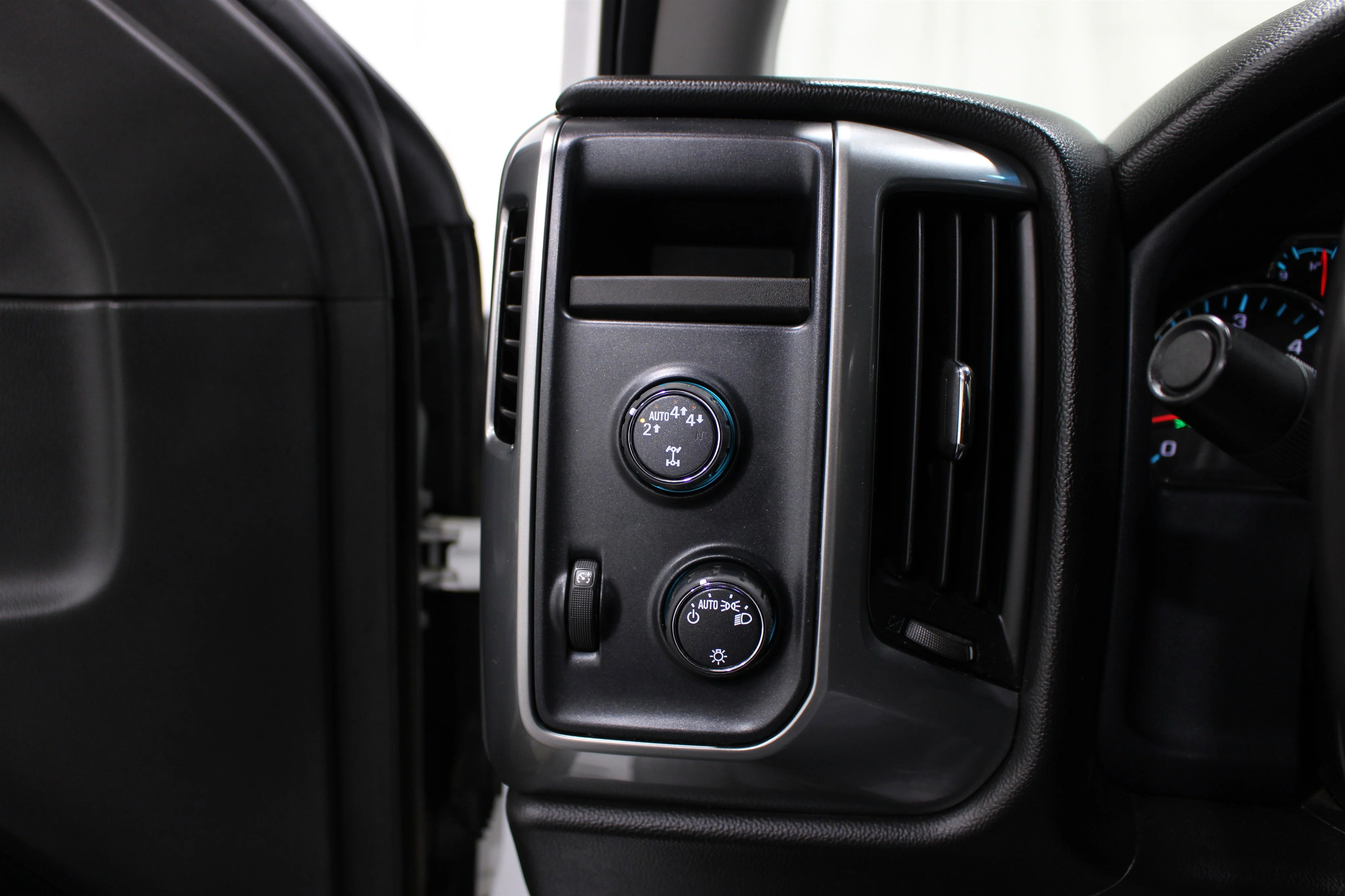 2015 Chevrolet Silverado 1500 LT - Photo 7