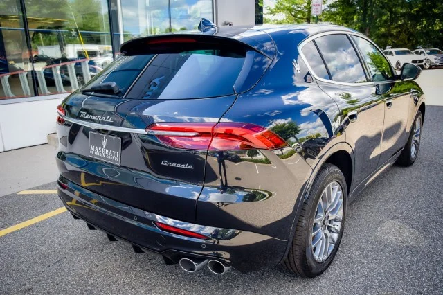 New 2024 Nero Tempesta Metallic Maserati GT image 11