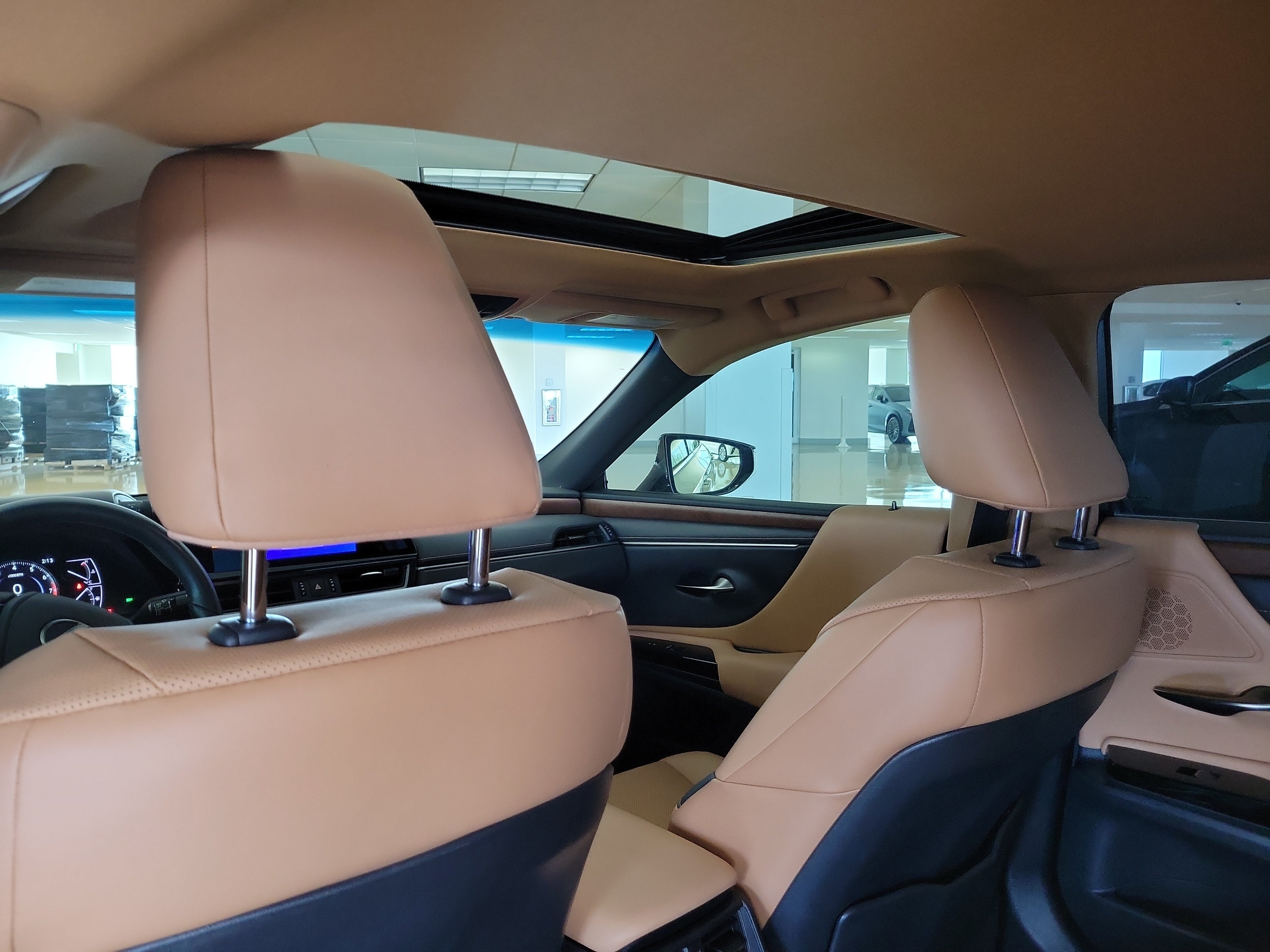 Certified Used 2024 Eminent White Pearl Lexus ES 250 image 17