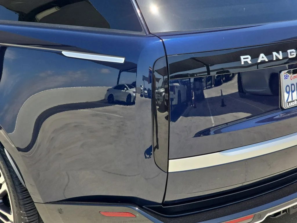 Certified Used 2023 Portofino Blue Metallic Land Rover Autobiography image 36