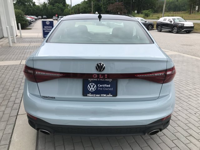 Certified Used 2025 Monument Gray w/Deep Black Roof Volkswagen Autobahn image 7