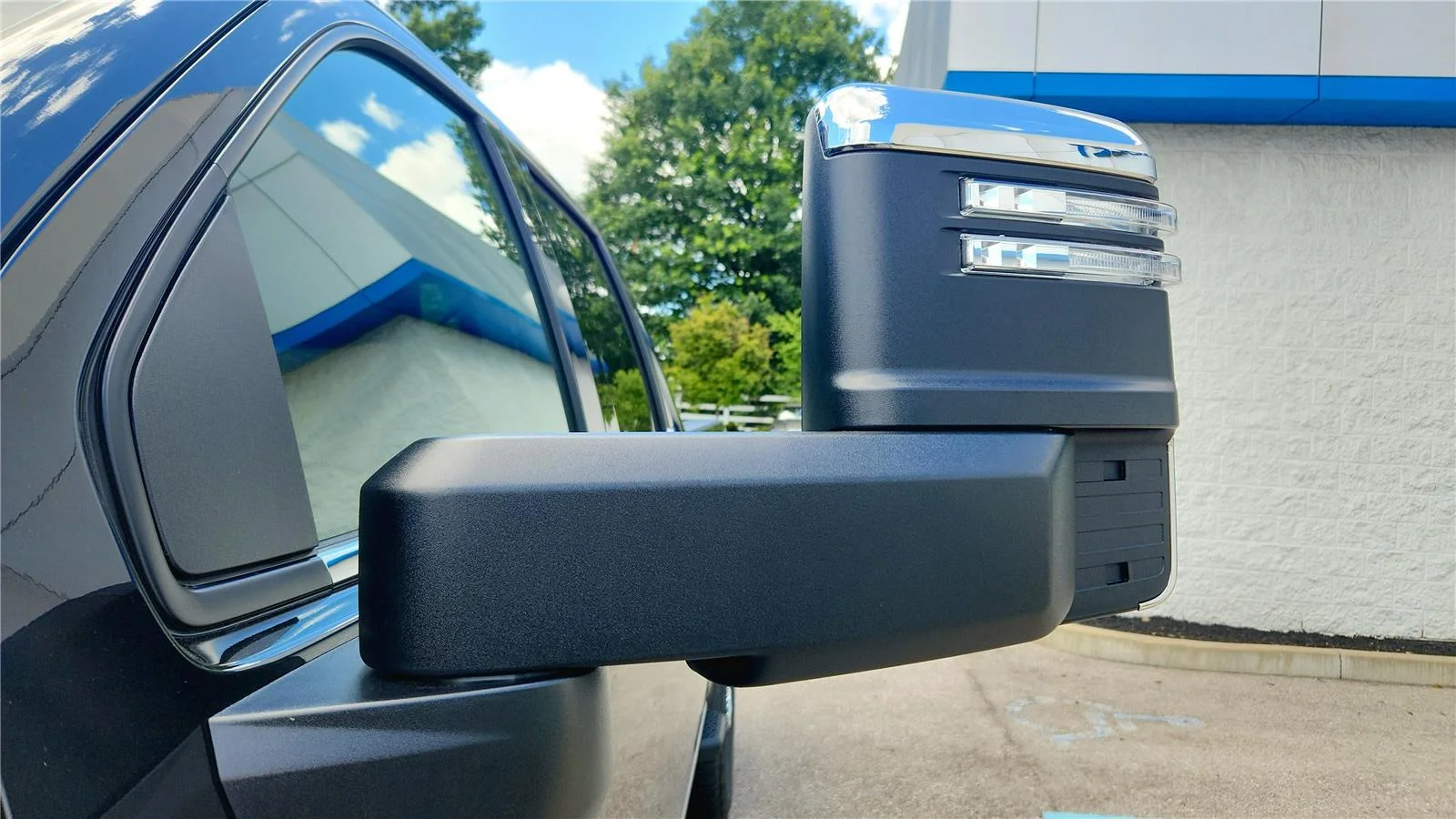 2026 Chevrolet Silverado 2500 HD High Country - Photo 7