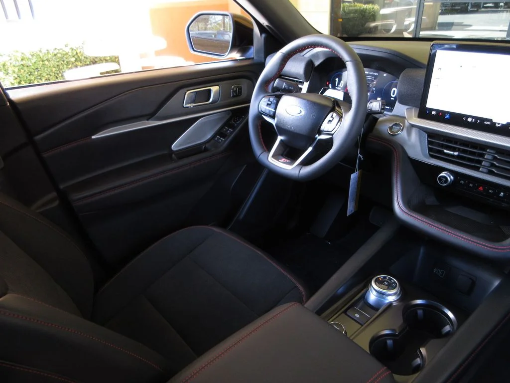 New 2026 Agate Black Metallic Ford ST image 21