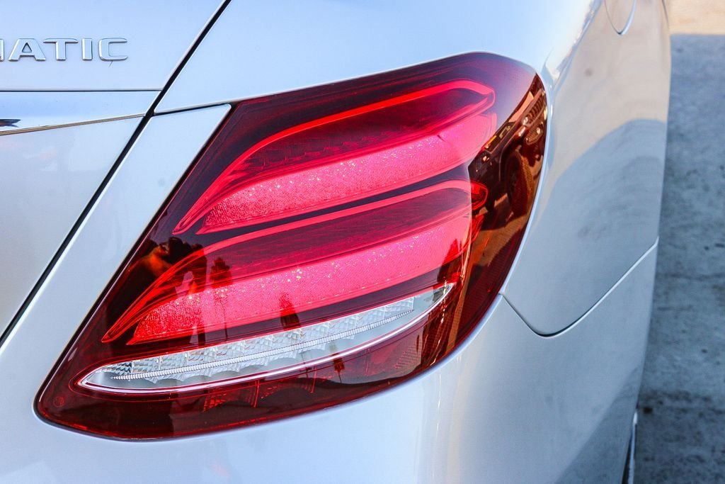 Used 2019 Iridium Silver Metallic Mercedes-Benz E 450 image 10