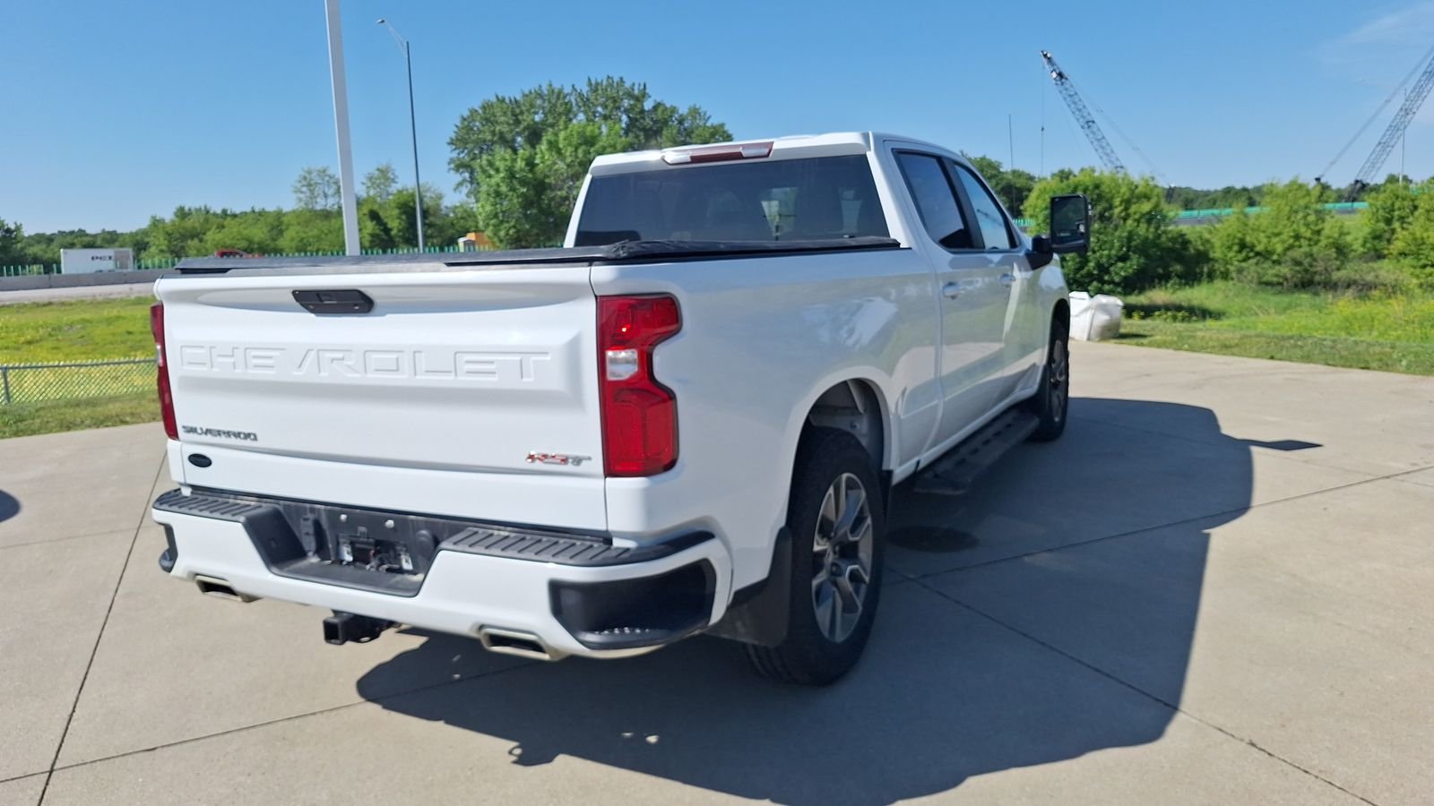 Used 2020  Chevrolet RST image 5
