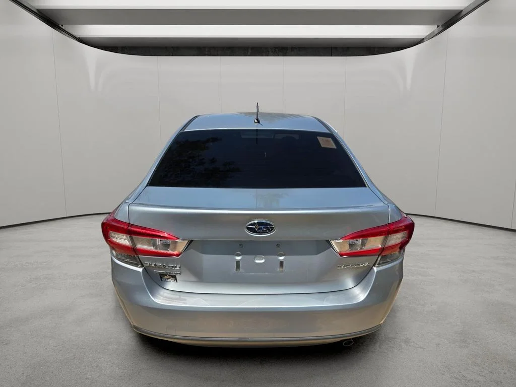 Used 2019 Ice Silver Metallic Subaru 2.0i (CVT) image 7