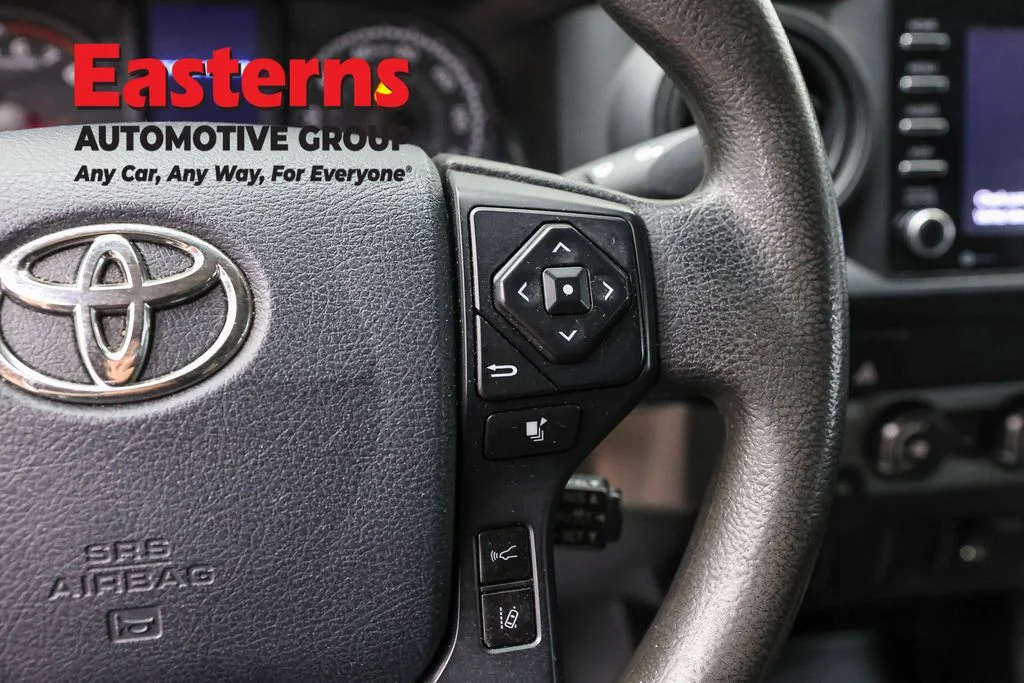 Used 2020 White Toyota SR image 15