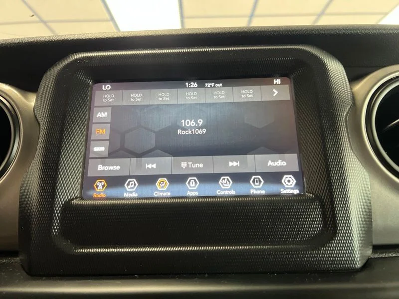 Used 2019 Blue Jeep Unlimited Sport S image 27