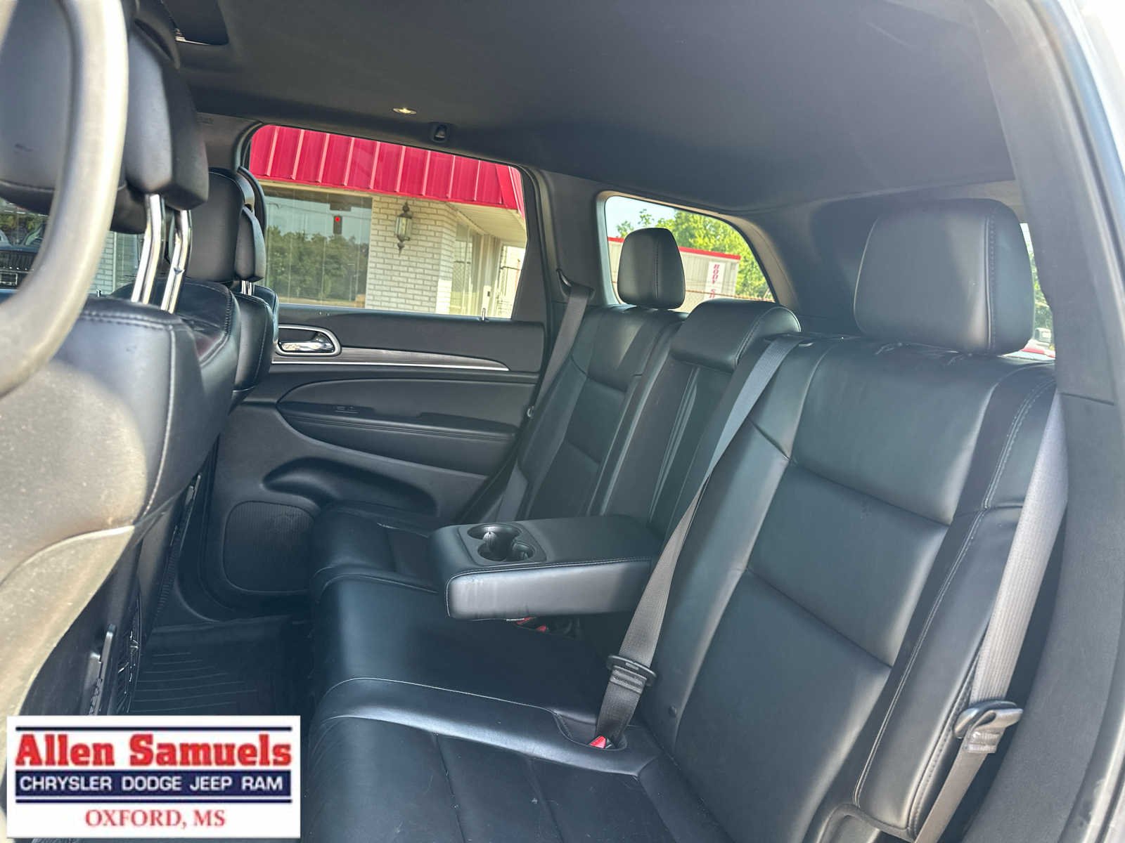 Used 2022 Bright White Clearcoat Jeep Limited image 13