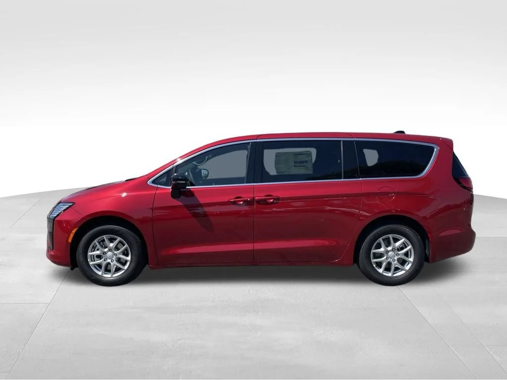 New 2027 Red Hot Pearl-Coat Exterior Paint Chrysler Select image 2
