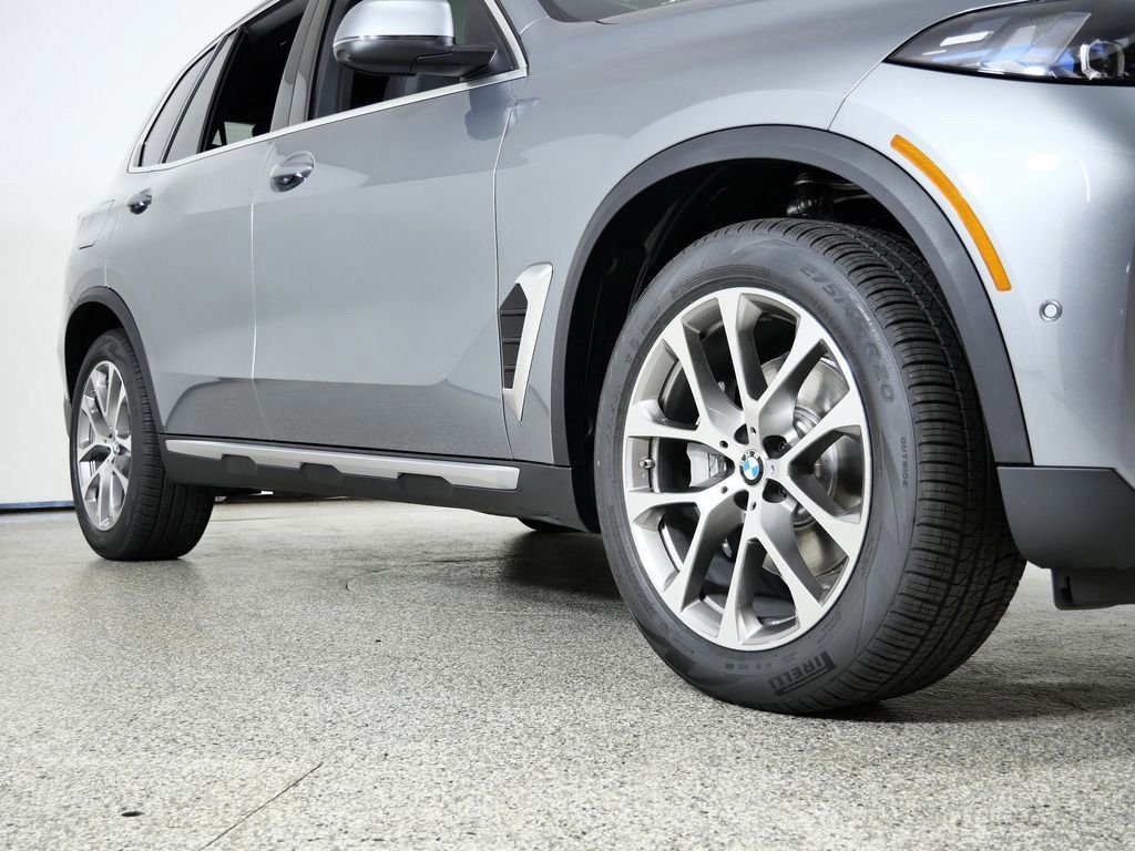 Certified Used 2026 Skyscraper Grey Metallic BMW xDrive40i image 8