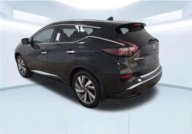 Used 2019 Black Nissan SL image 18