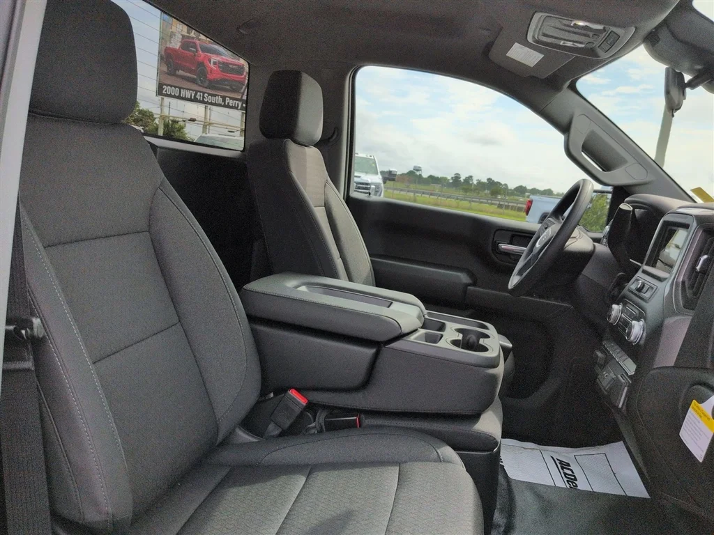 Used 2026 Summit White GMC Pro image 25