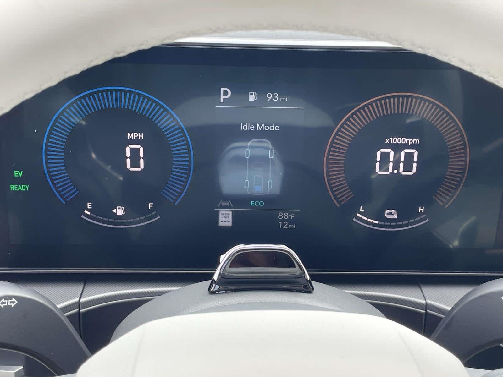 New 2026 Ecotronic Gray Hyundai SEL image 3