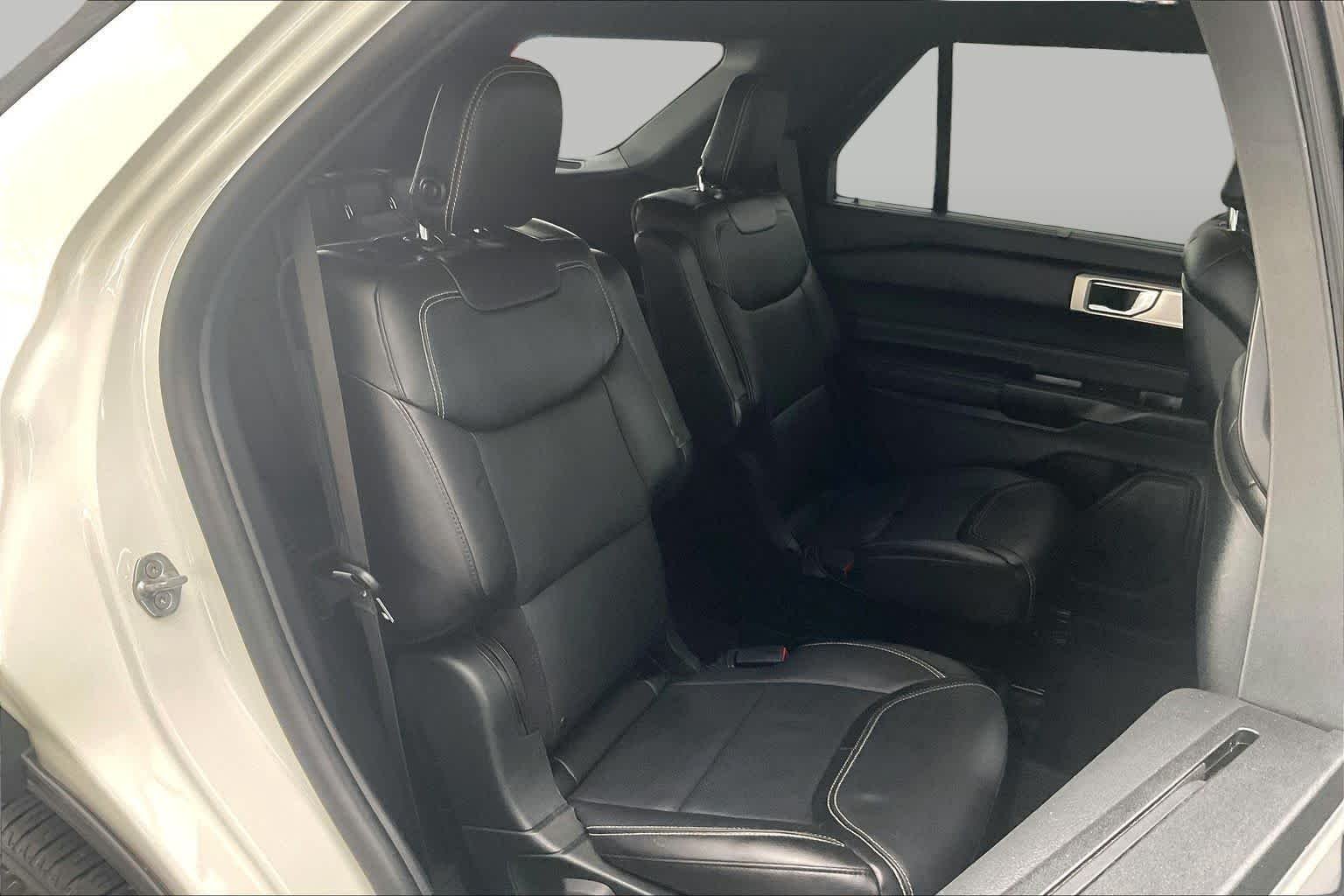 Used 2020 Star White Metallic Tri-Coat Ford ST image 20