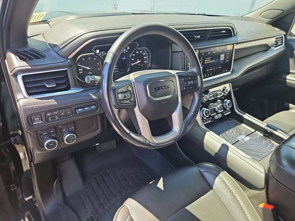 Used 2021 Onyx Black GMC Denali image 13