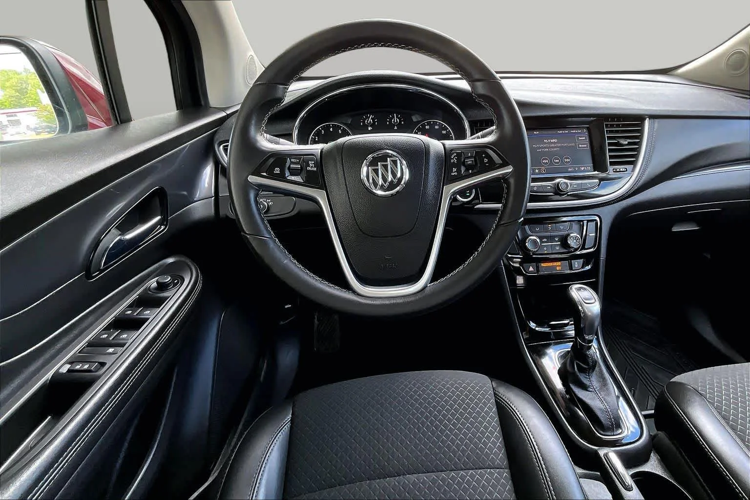 Used 2022 Cinnabar Metallic Buick Preferred image 6