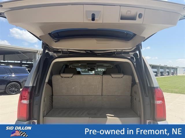 Used 2017 Pepperdust Metallic Chevrolet Premier image 14