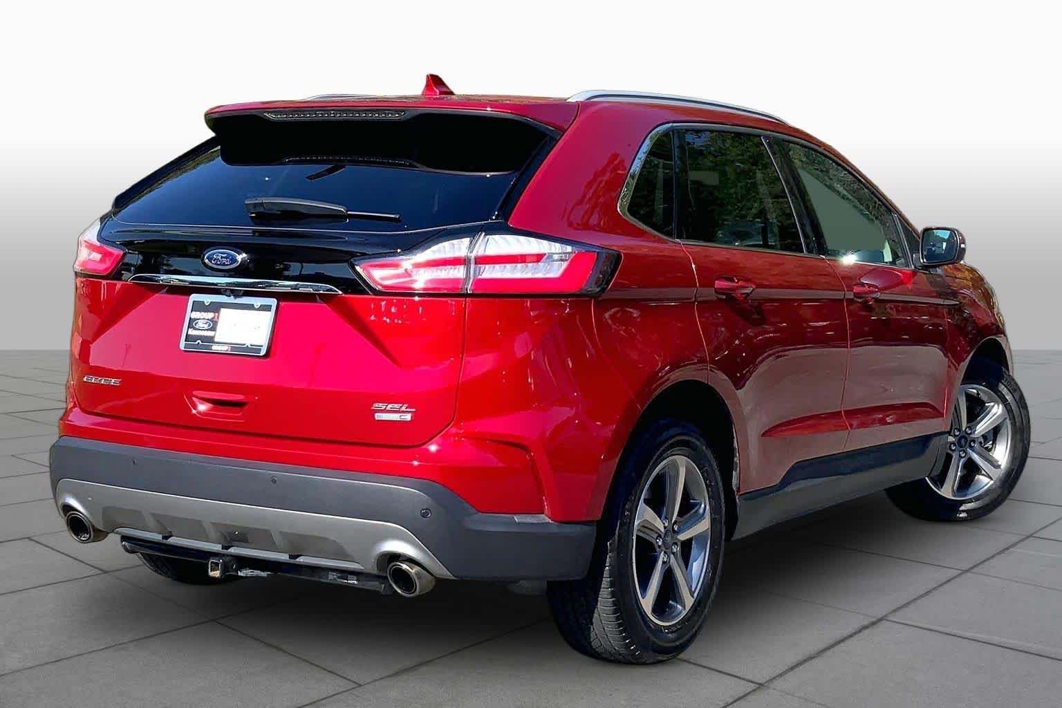 Used 2020 Rapid Red Metallic Tinted Clearcoat Ford SEL image 13